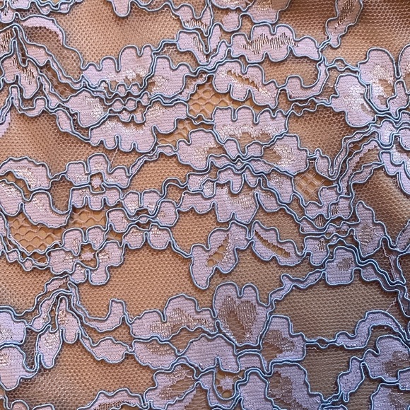 DVF Blouse - Picture 3 of 9